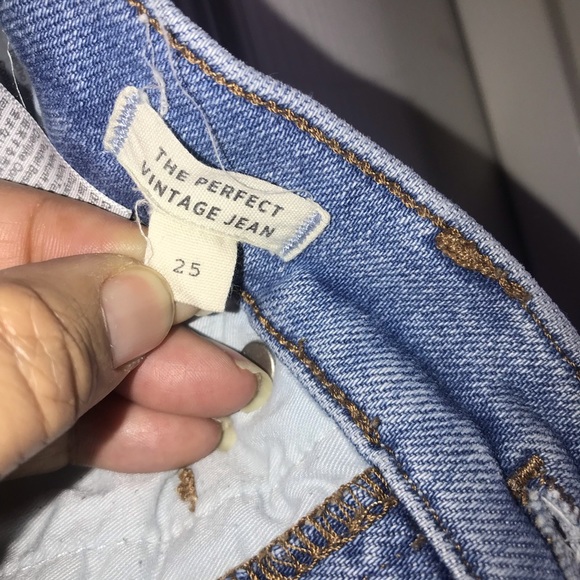 Madewell The Perfect Vintage Distressed Jeans - Picture 2 of 7